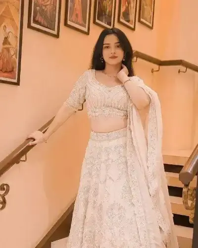 Escort Gola