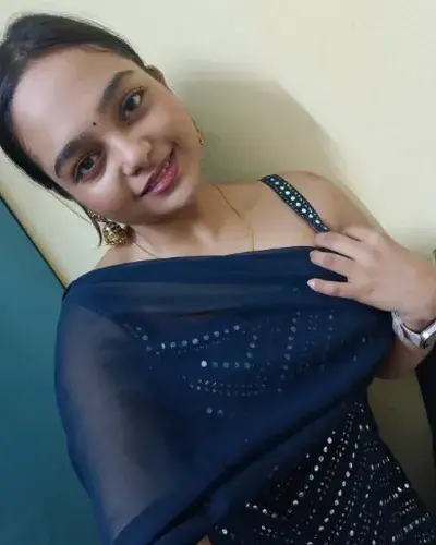 Call Girl Service in Gola